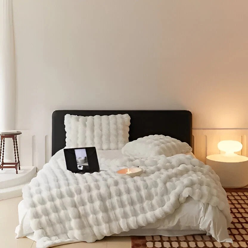 all-season-blanket-with-elegant-design-41191179_14.jpg
